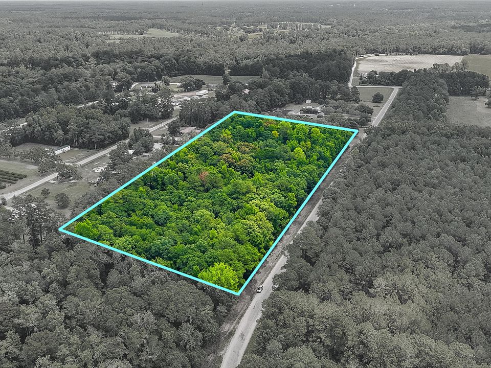 1st image of 601 Huggins Landing Rd