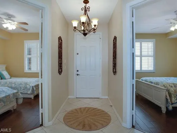 400 Flagship Dr, Naples, FL