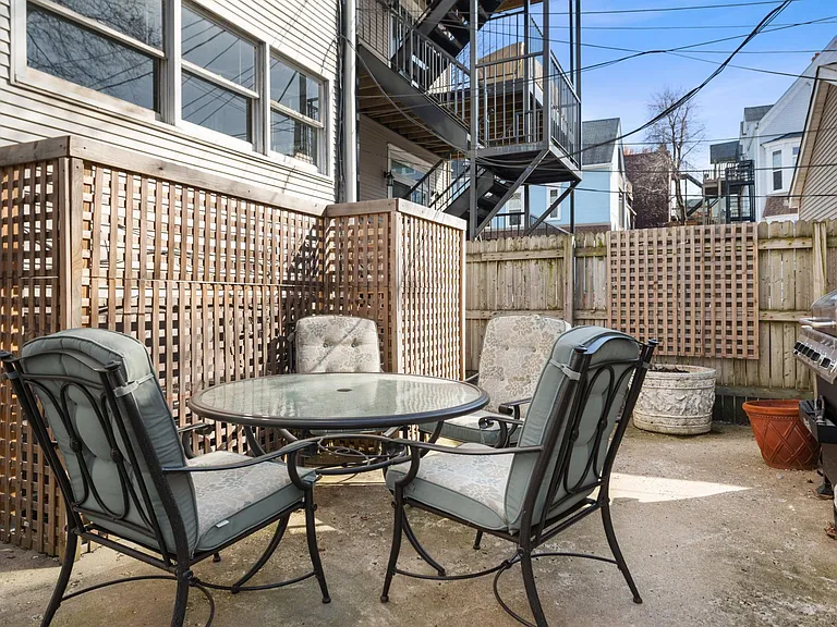 3236 N Racine Ave #A — Photo 10