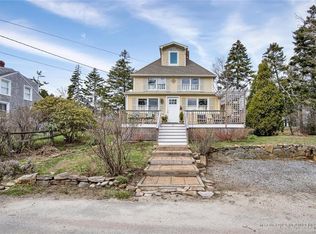 18 Hugh Ave, Bailey Island, ME 04003