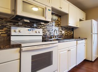 5526 Humbert Rd, Alton, IL 62002