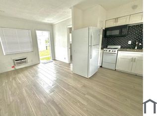 612 NW 1st Ave #B, Hallandale, FL 33009