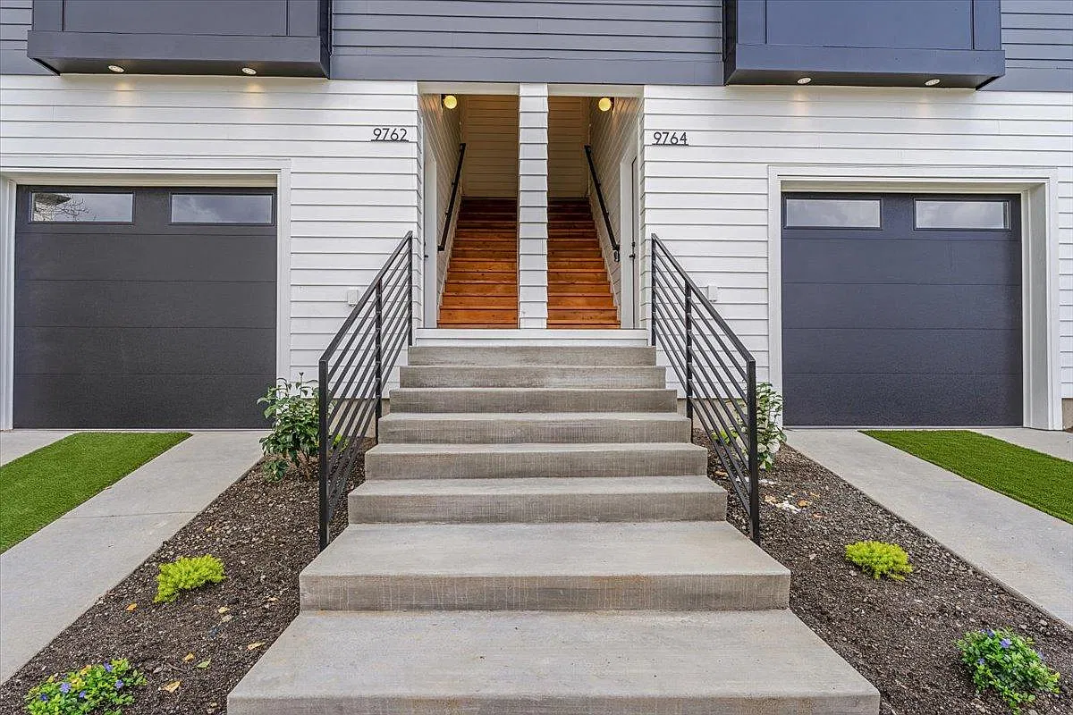 3 bed, 2.5 bath, 1261 sqft, $2,850 — Photo 2