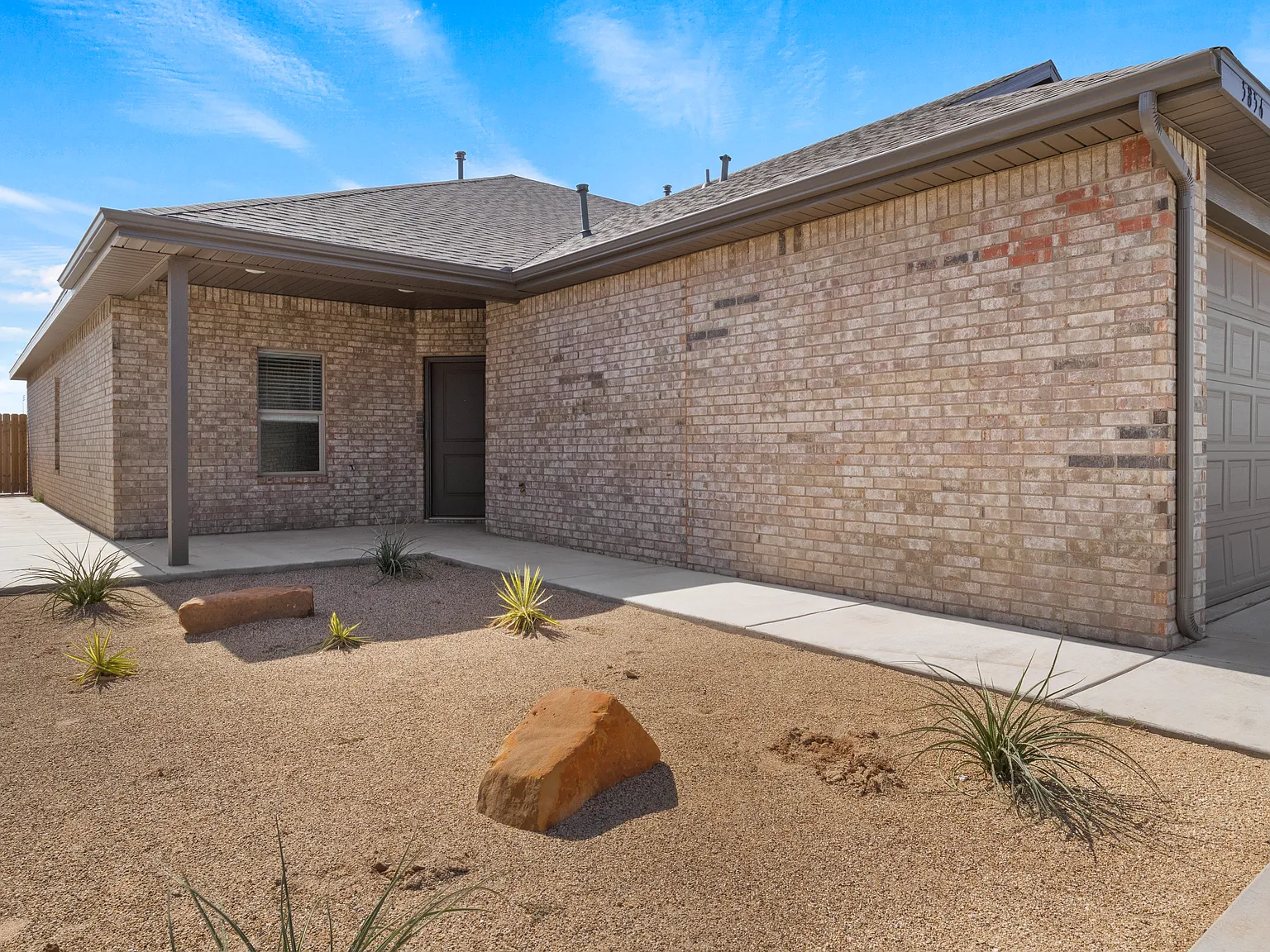 3 bed, 1541 sqft, $1,650 — Photo 2