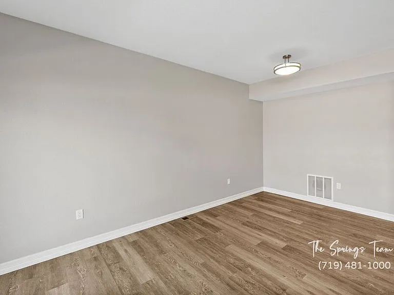 740 Brambleberry Hts — Photo 17