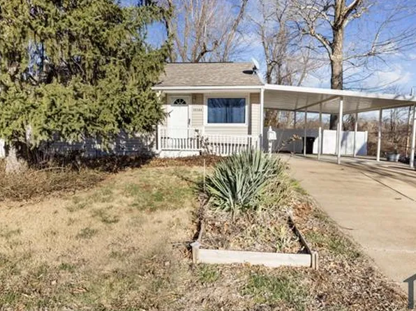 10544 Prestwick Dr, Saint Louis, MO 63137