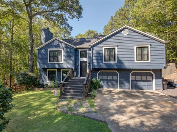 1303 Bass Dr, Woodstock, GA 30189