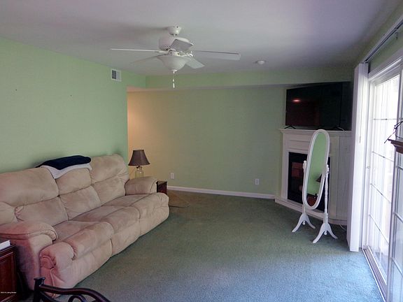 4th image of 759 N Hite Ave APT 4