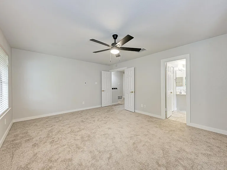 13206 Kepler Cv — Photo 22