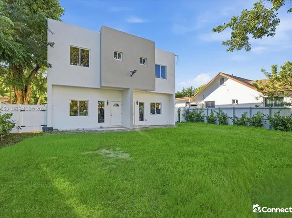 1126 NW 28th St, Miami, FL 33127