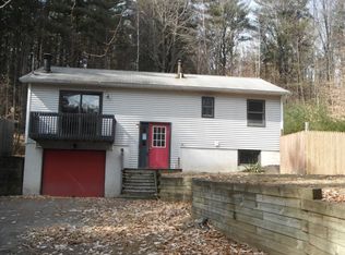 166 Fishback Rd, Middle Grove, NY 12850