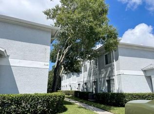 7340 E Bank Dr, Tampa, FL 33617