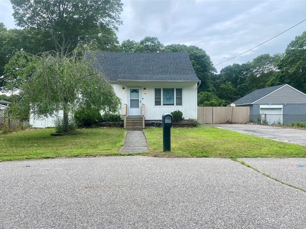 10 Claremont Dr