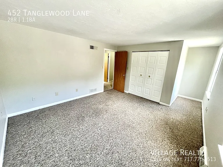 452 Tanglewood Ln — Photo 35
