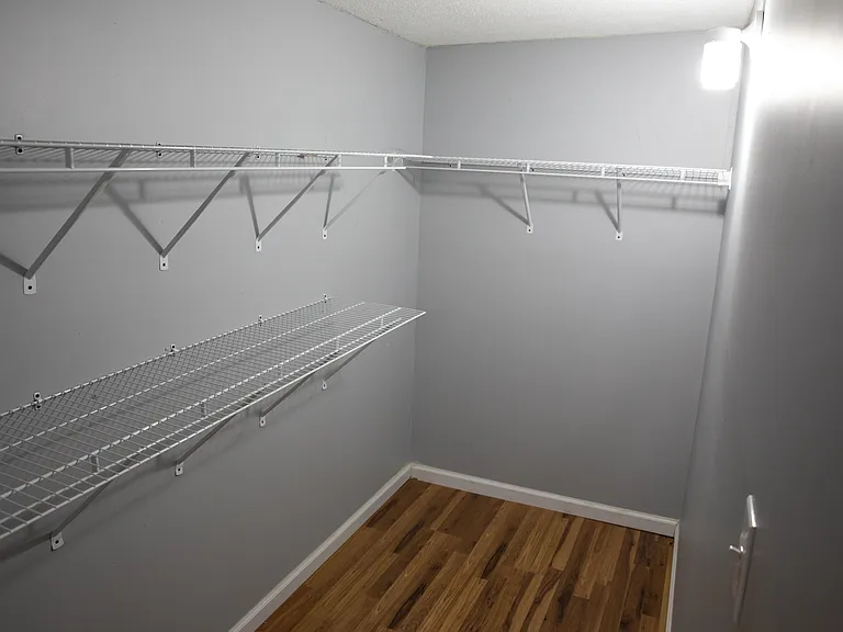 803 N Park St #2 — Photo 11