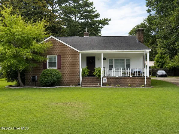 1502 N Hills Court, New Bern, NC 28562