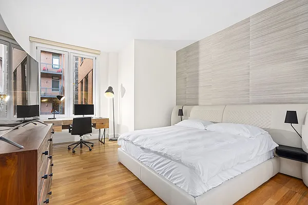 Rented by Compass | media 12