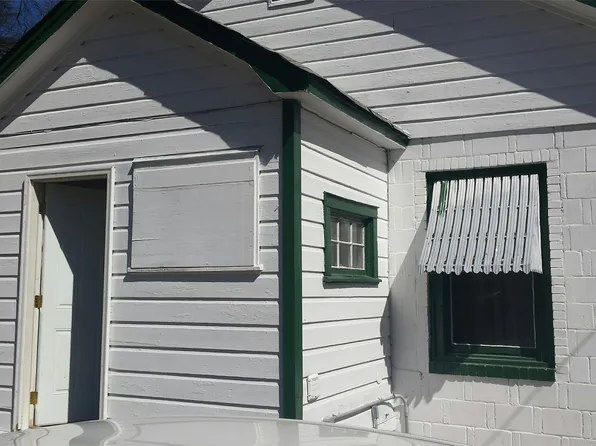 652 Bradford Dr, Charlotte, NC 28208