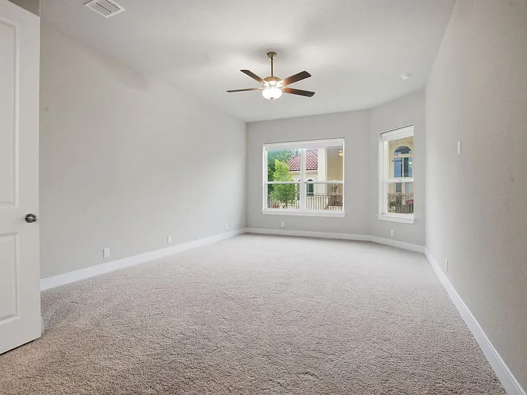 24710 Faraday — Photo 8