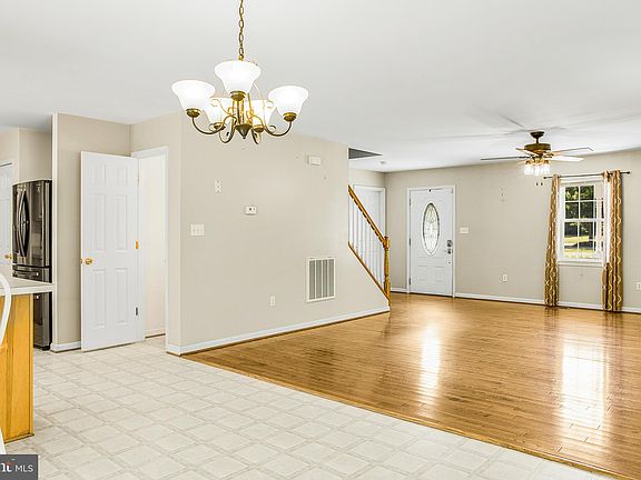 5th image of 190 Barnes Creek Ct