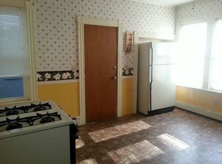 114 Bennett St, Woonsocket, RI 02895