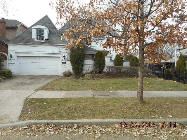1st image of 5878 N Forest Glen Ave