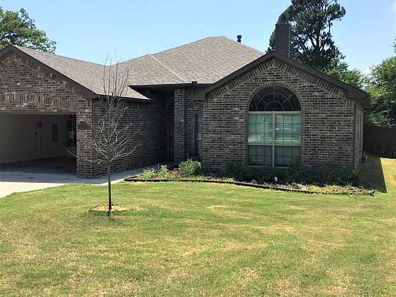 2nd image of 1521 S Lillis Ln