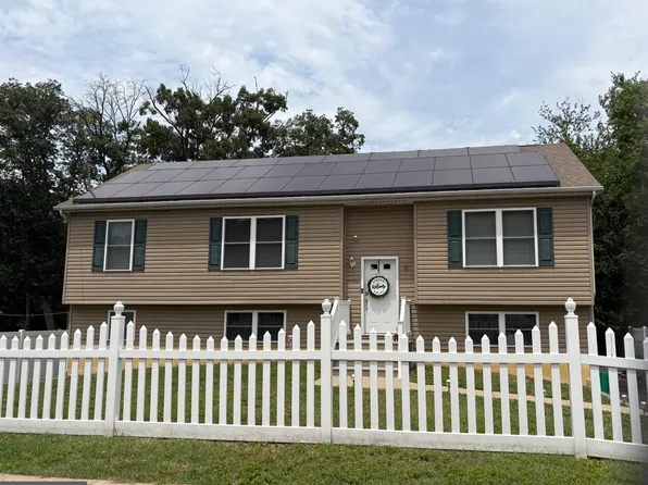 1202 Grove Ave, West Deptford, NJ 08086