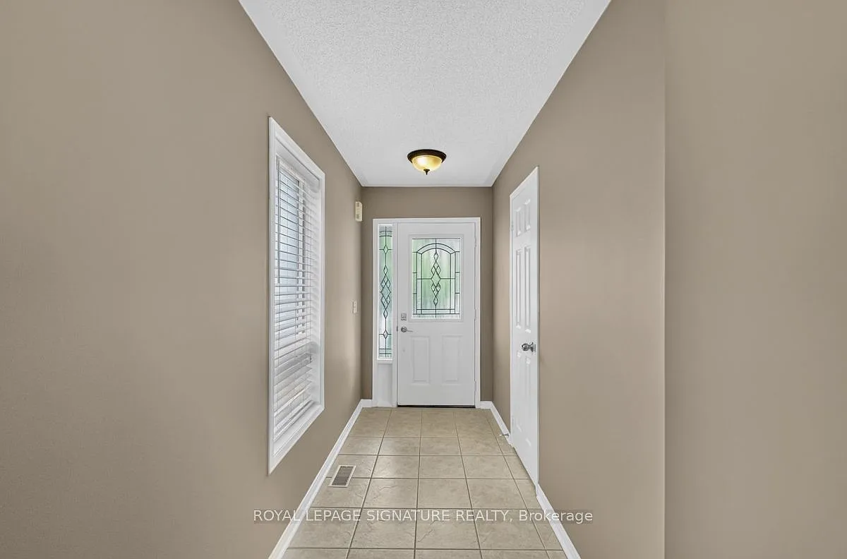 3 bed, $3,200 — Photo 4