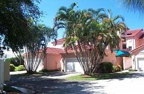 1st image of 256 Seaview St