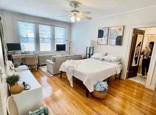 115 Peterborough St #15, Boston, MA 02215