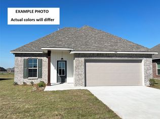 813 Venecia Dr, Bossier City, LA 71111