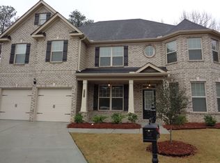 3433 Woodshade Dr, Loganville, GA 30052