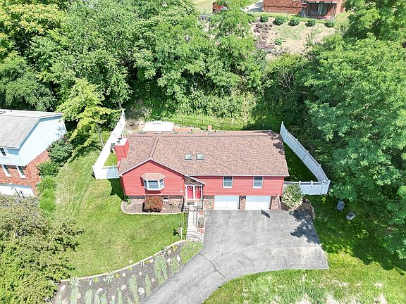 5th image of 2883 Abbey Ln