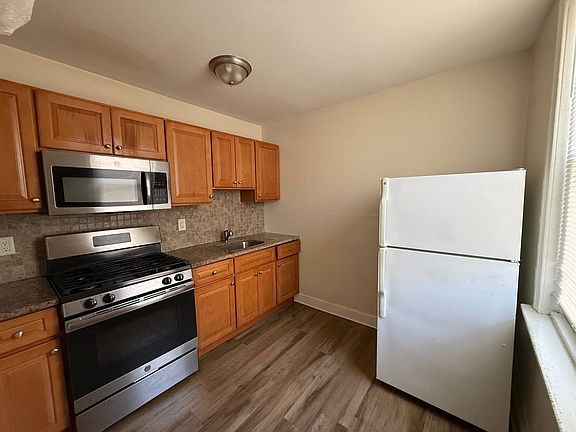 3rd image of 1318 N 25th St