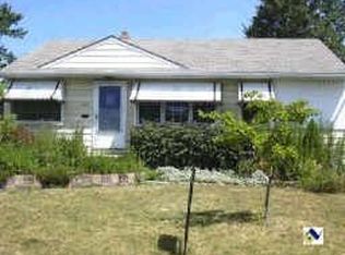 2106 Lincoln Ave, Parma, OH 44134