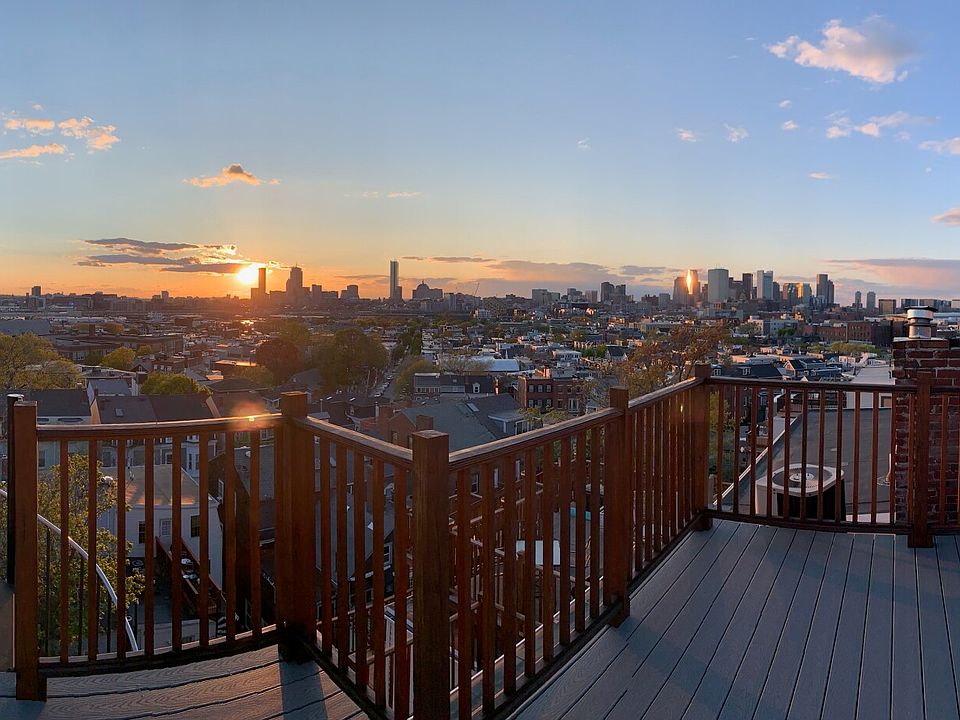 1st image of 39 Old Harbor St #3