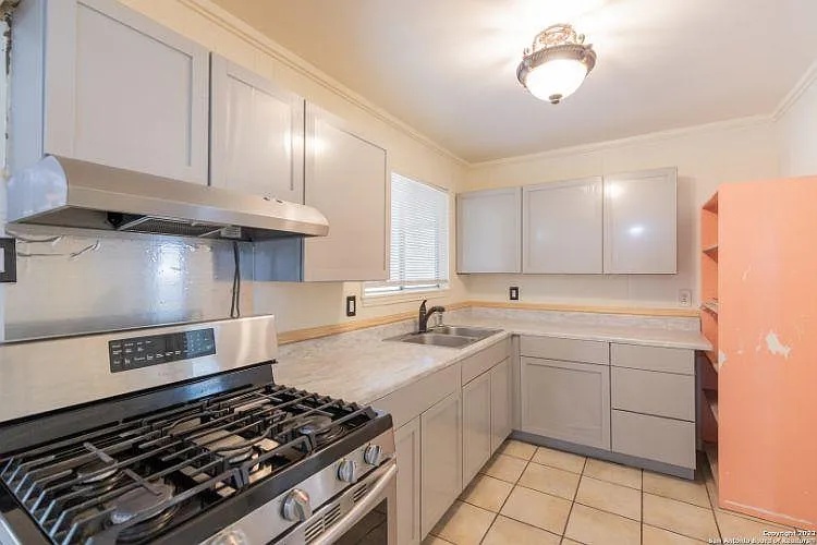 3 bed, 1655 sqft, $1,600 — Photo 3