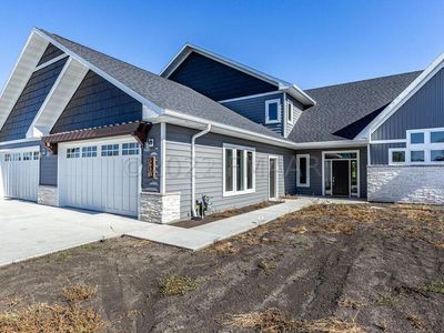 5840 31st St S, Fargo, ND, 58104