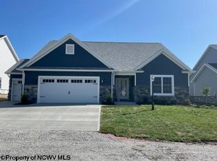 83 Hidden Brook Cir, Morgantown, WV 26508