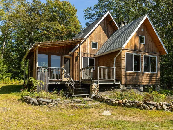 340 Beaver Brook Drive, Stoddard, NH 03464