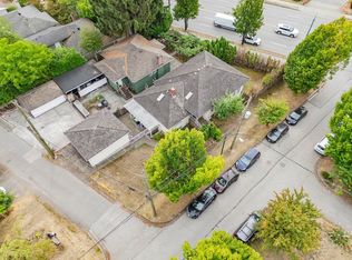 8080 Columbia St, Vancouver, BC V5X 2Z6