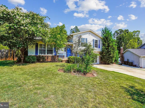 8961 Winterwood Ct, Manassas, VA 20110