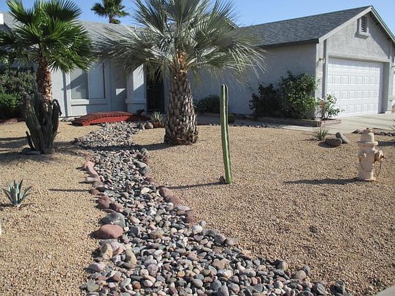 3rd image of 3731 W Melinda Ln
