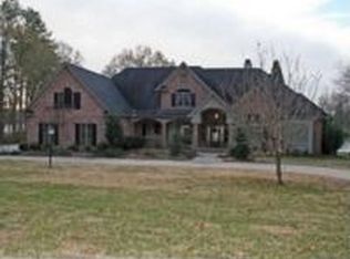 4506 River Shore Dr, York, SC 29745