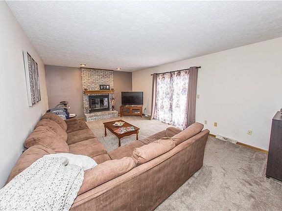 4th image of 2173 Forest Oak Dr