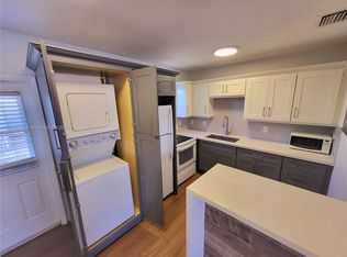 2355 SW 27th St APT 4, Miami, FL 33133