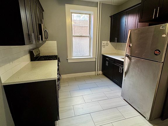 Spacious Kitchen