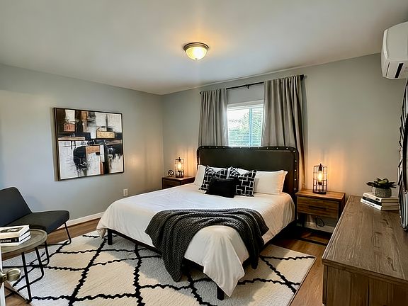 5th image of 5426 Elliotts Ct
