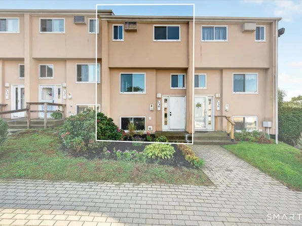 576 Shennecossett Road #G69, Groton, CT 06340